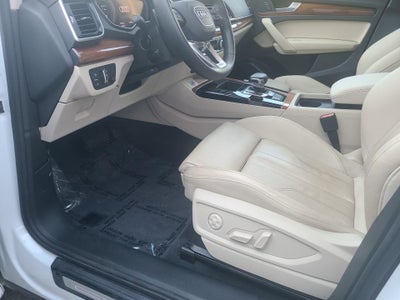 2024 Audi Q5 S line Premium