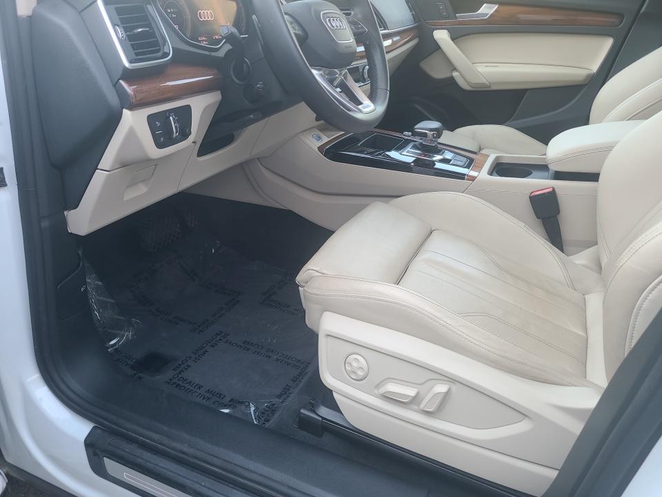 2024 Audi Q5 S line Premium